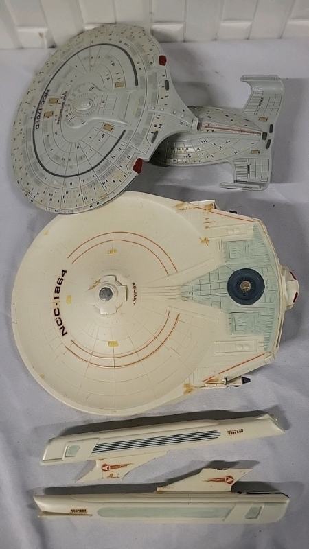 2 Vintage Star Trek USS Enterprise & Reliant Models - As Is