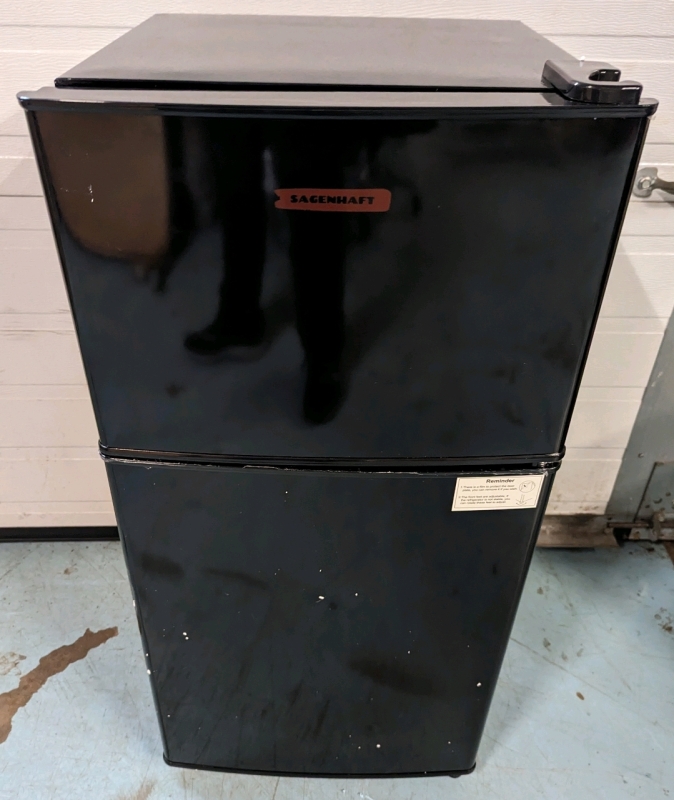 SAGENHAFT Double Door Mini Fridge with Freezer