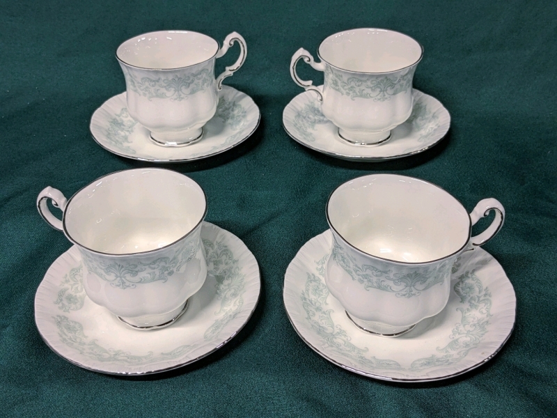 PARAGON England " Melanie " Tea Cups & Saucers (4 of Each)