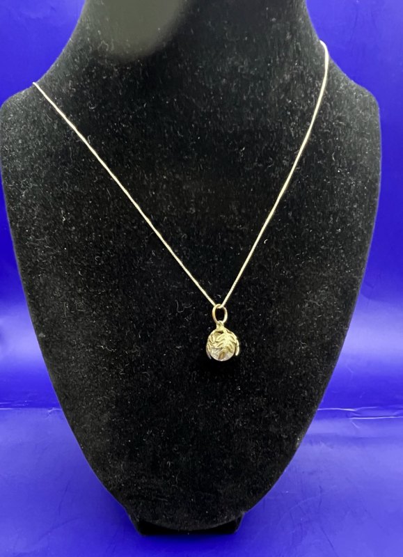 Leaf wrapped Crackle Crystal 925 Sterling box chain