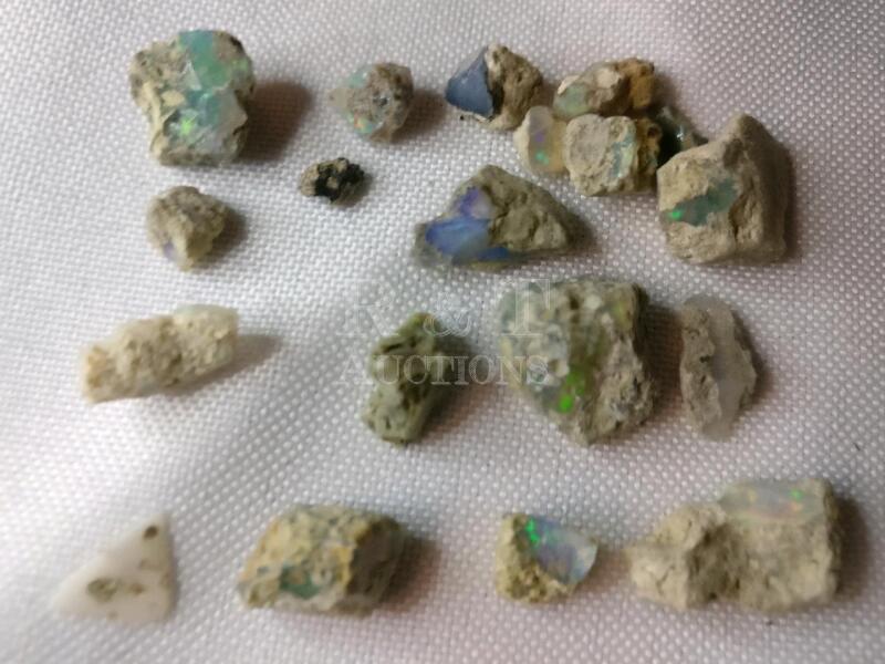 Natural Raw Opal Crystal Healing Stones - 25 Cts