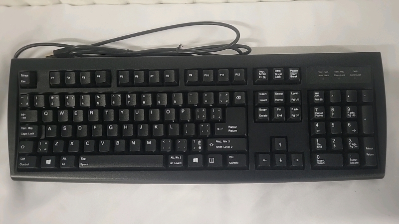 New Solidus Peripherals Computer Keyboard - KU-1777