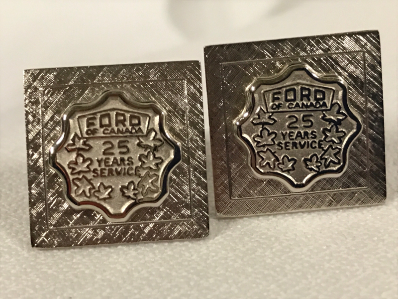 Sterling FORD 25 Year Cuff Links