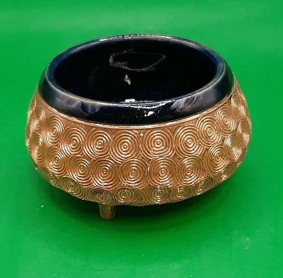 Vintage Royal Doulton Chine Salt