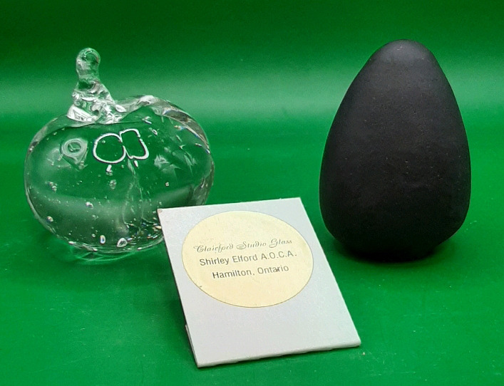 Vintage Shirley Elfford Paperweights Signed