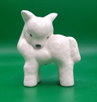 Vintage Rare Sylvac of England Lamb