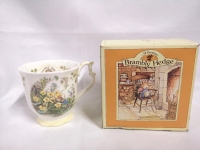 Lovely Royal Doulton Coffee Mug - Spring Brambly Hedge