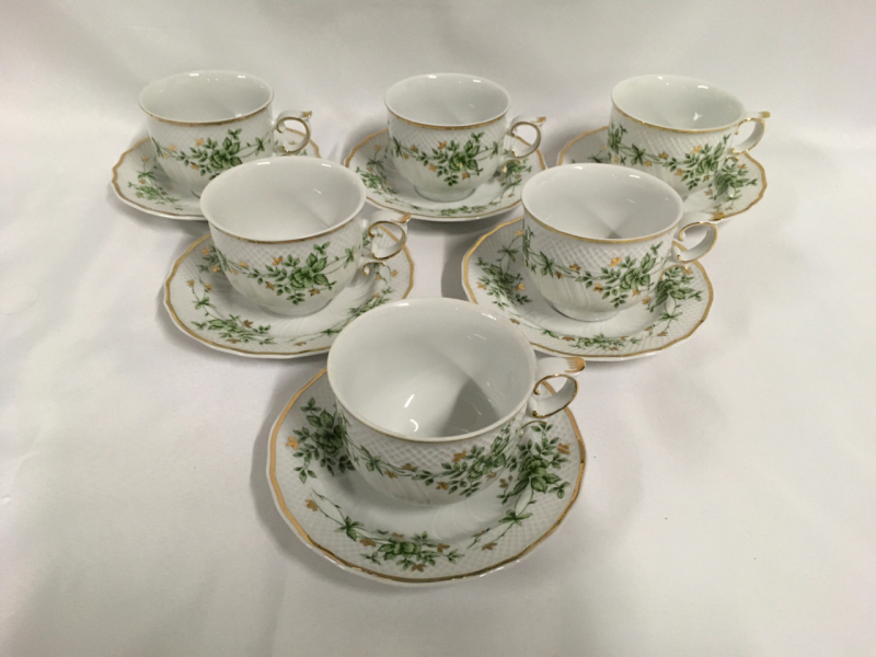 Hollohaza Erika Porcelain Cups & Saucers