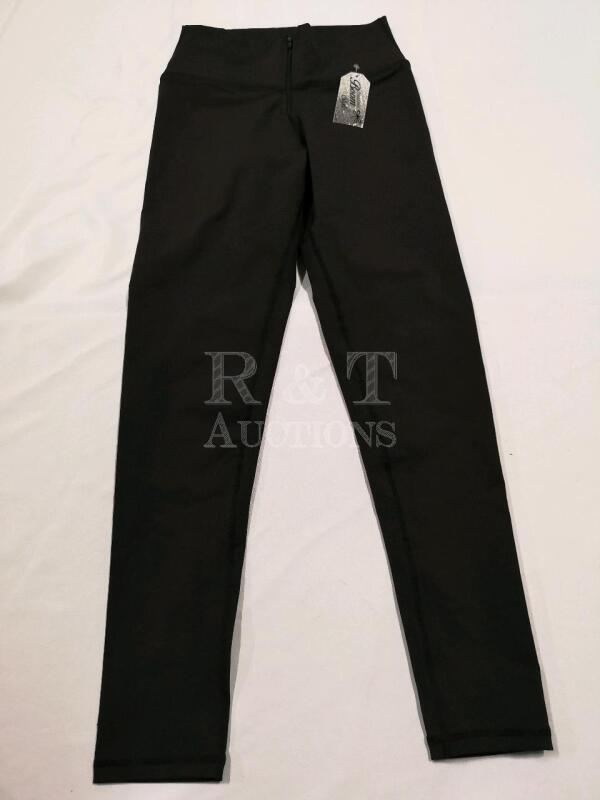 New Women's Leggings sz Small (?) By Boom Style