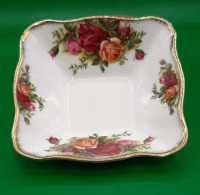 Vintage Royal Albert Old Country Roses Trinket Dish