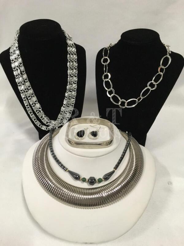 Fashion Silver Necklaces Bracelet