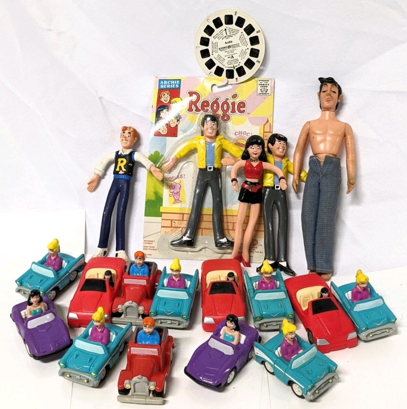 Vintage ARCHIE Kids Meal Toys, Bendable Figurines, View-Master Reel & 1975 Topless Jughead Doll 9" tall (+ Lois Lane in Car Toys)