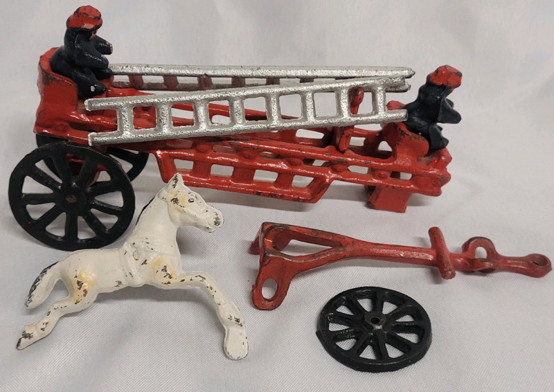 Vintage Cast-Iron Horse Drawn Fire Truck Wagon . Missing One Wheel & One Horse
