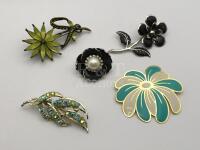 Vintage Floral Brooch Lot
