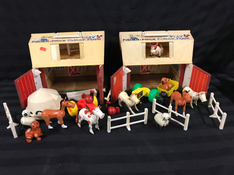 2 FISHER PRICE Play Farms & Animals