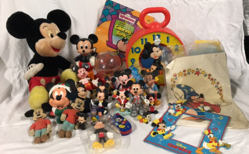 Disney Mickey Mouse Collection