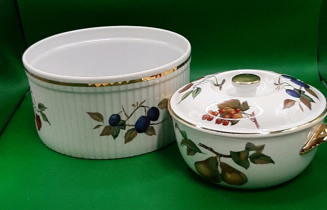 Vintage Evesham Souffle Dish and an Individual Casserole Dish with Lid.