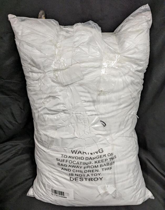 New Wynrest Hotel Collection Firm Pillow