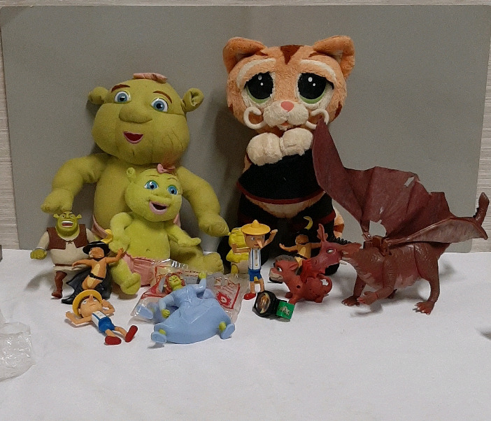 Collectible Shrek Toys