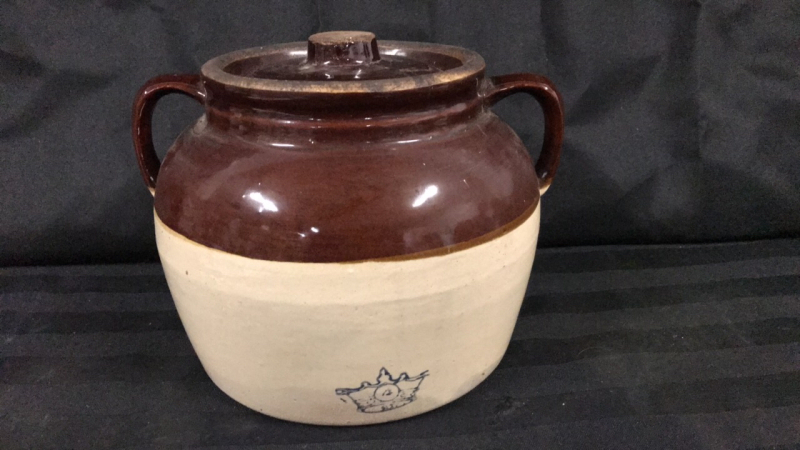 Vintage Crockery Bean Pot 7 x 10 inch