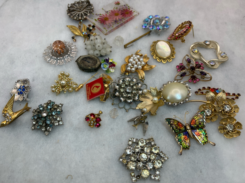 Vintage Brooches on Cotton Roll