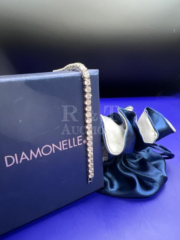 DIAMONELLE Beautiful Tennis Bracelet