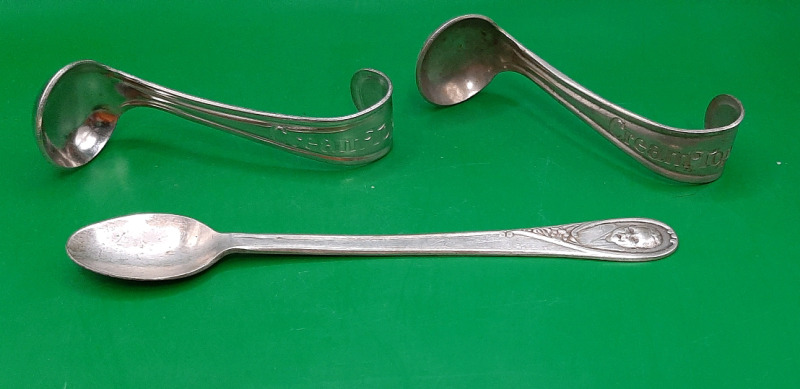 Vintage Gerber and Cream top Baby Spoons