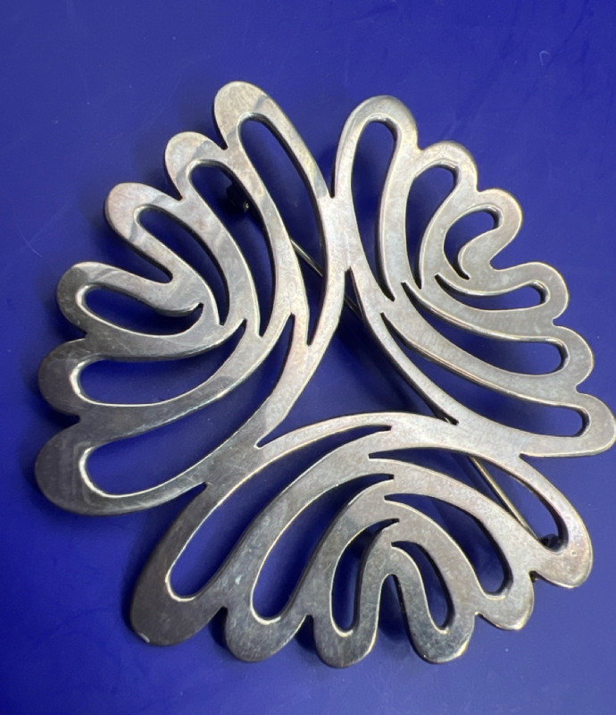 Statement 925 Sterling Mexico Brooch