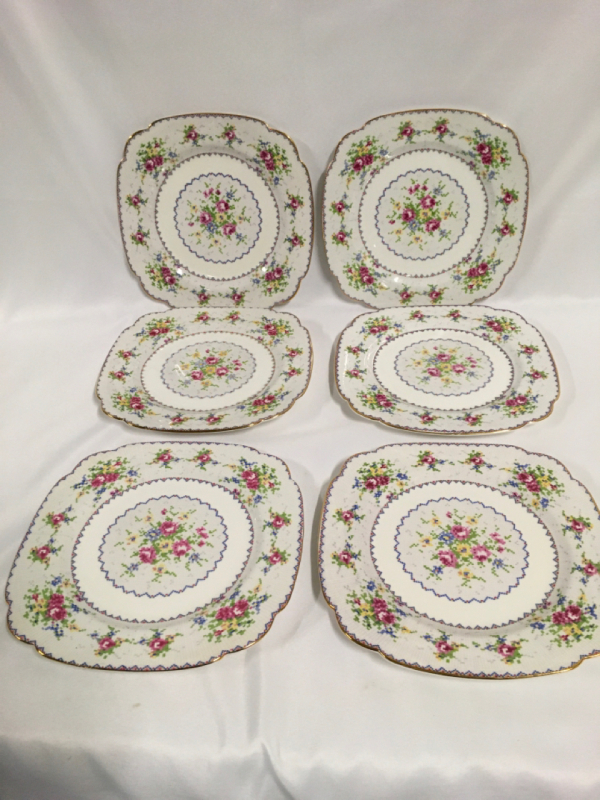 Royal Albert Petit Point (6) Dinner plates