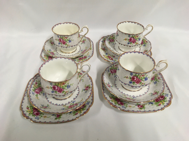 Royal Albert Petit Point 4 Trios