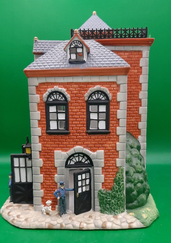 Vintage Party Lite Fire Station