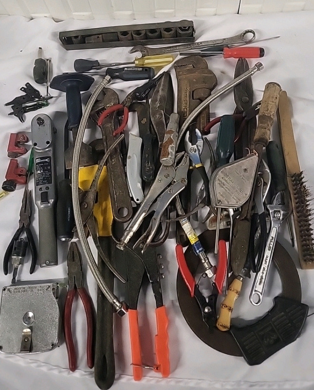 Large Lot of Vintage to Newer Tools