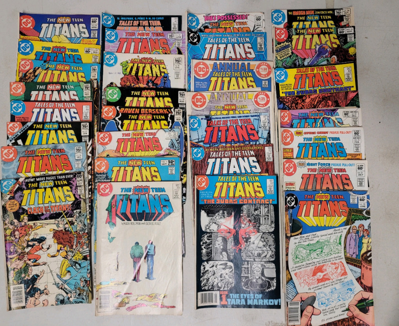 DC Comics The New Teen Titans Comic Lot . 30 Comics in Various Condition