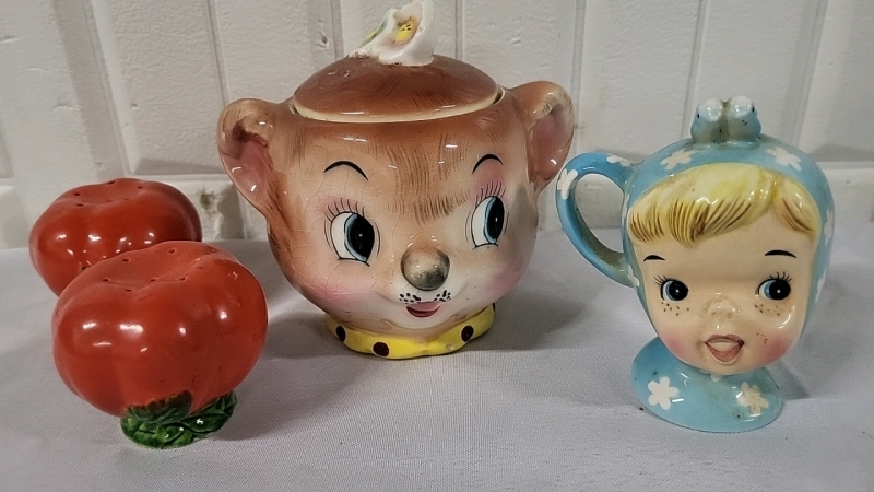 Vintage Salt & Pepper Shakers & Sugar Bowl