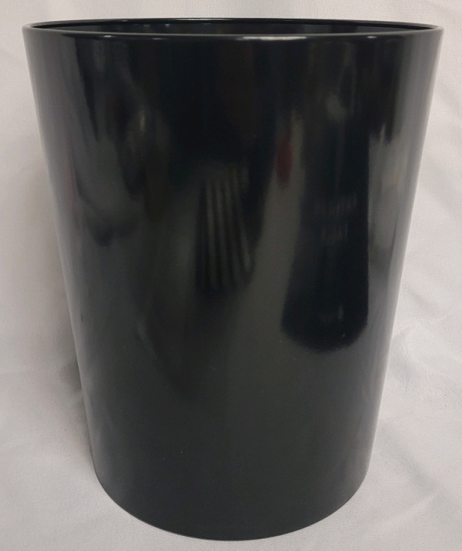 M Design Home Decor 10" Metal Waste Basket , Black . New
