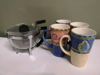 Glass Bodum Teapot & Mugs
