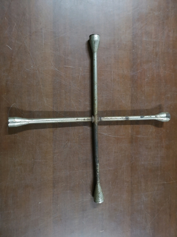 Tire Iron 20.15" long