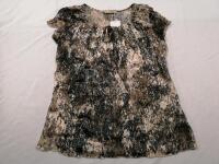 New Women's Blouse sz Medium - Sheer