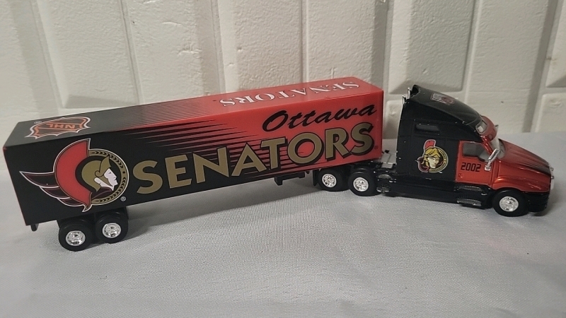 Ottawa Senators Diecast Transport Truck & Trailer