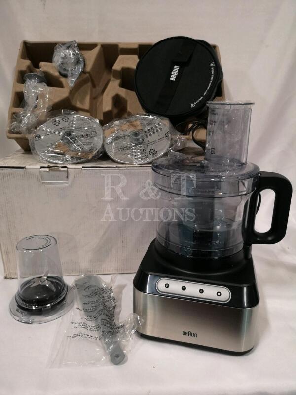 New Braun 8 cup Food Processor FP 301 BI Series (metal)
