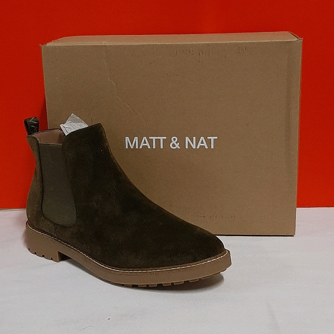 New Matt and Nat Vegan Olive Tokio Boots Size 40 EUR