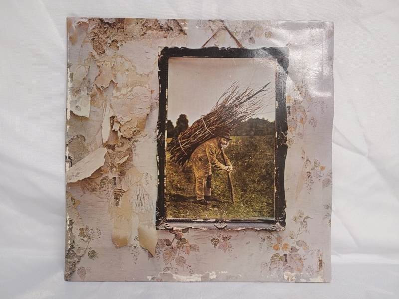 Led Zepplin ' Led Zepplin IV ' Lp Record . 1977 Reissue Album