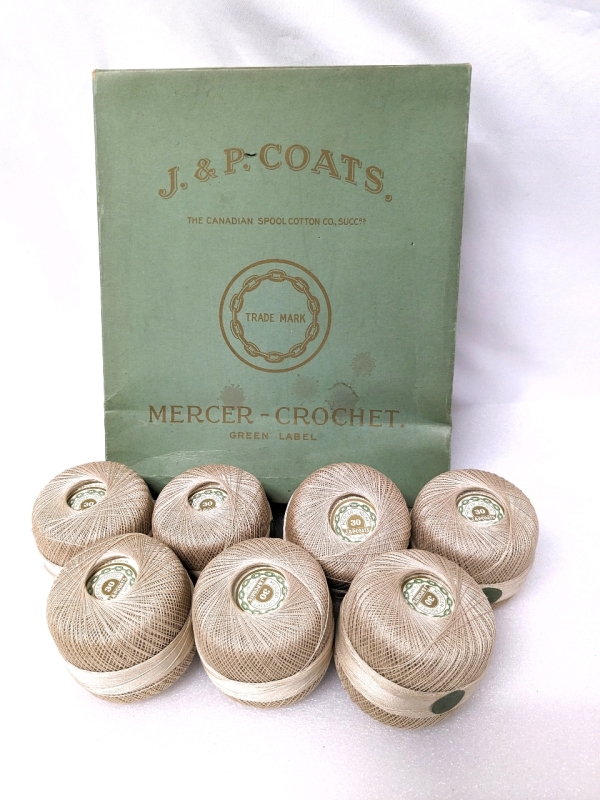 Vintage J & P Coats Mercer Crochet Spools (Ecru) in Original Box