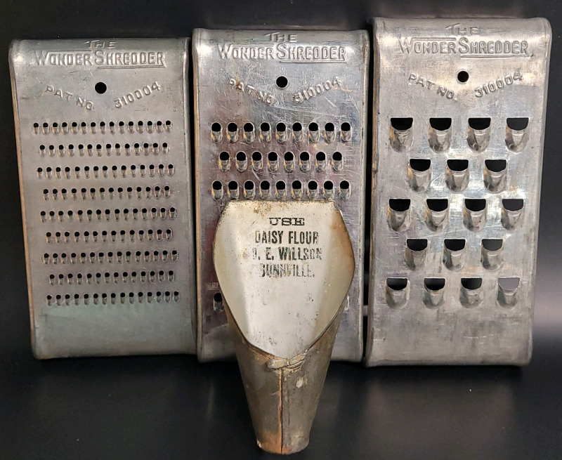 Vintage 1930s The Wonder Shedder Grader & Daisy Flour , Dunnville Flour Mill Hoosier