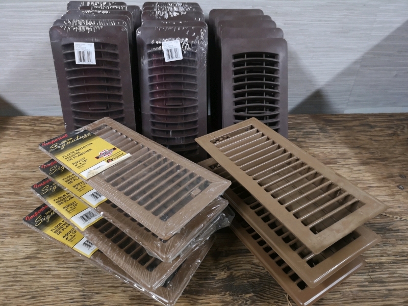 23 Floor Registers Metal and Plastic