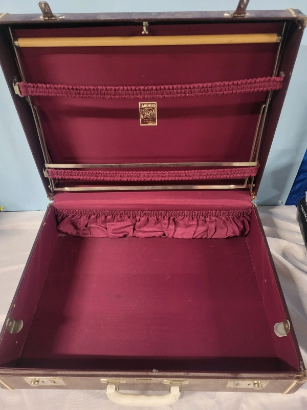Vintage Langmur Luggage Mirapak Suitcase