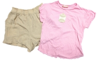 New Size Medium Clothes: Altar'd State Top & Aerie Shorts