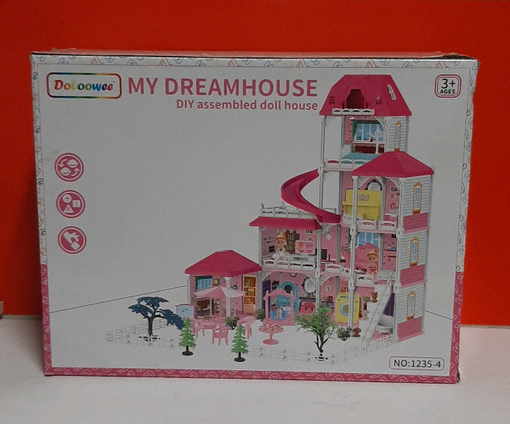 Dreamhouse DIY Assembled Doll House