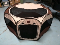Parkland Pet Kennel Octagon Shape with Case