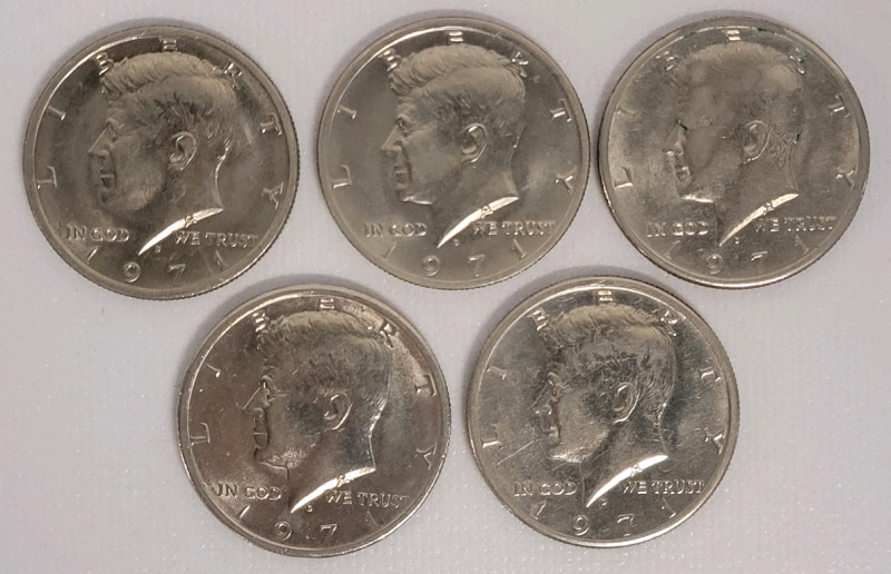 1971 USA Kennedy Half Dollar Coins , Five (5) Coins . High Grade to Uncirculated